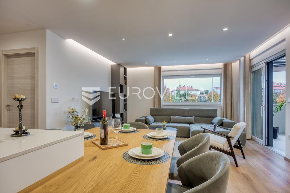 Flat For sale - Istarska Pula