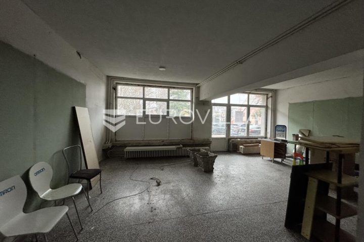 Poslovni prostor na prodaju 98 m² – Đakovo