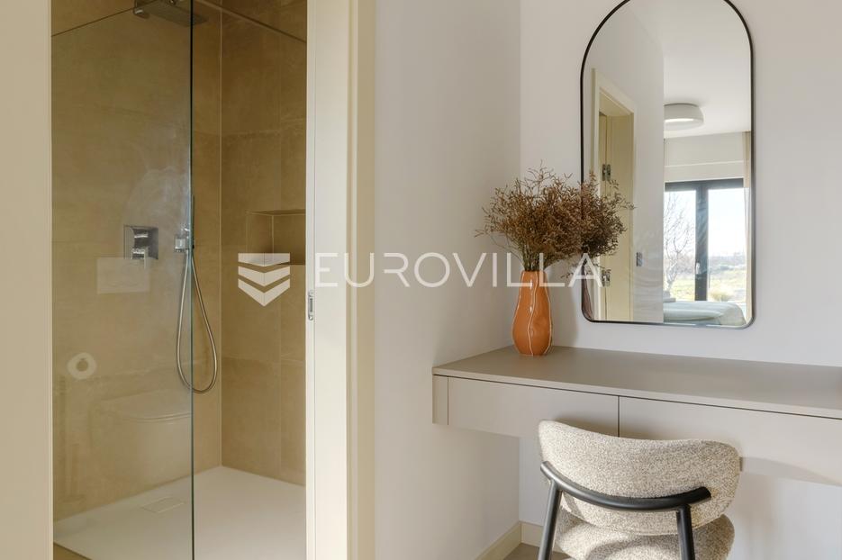 Casa In vendita -  Kaštelir-Labinci