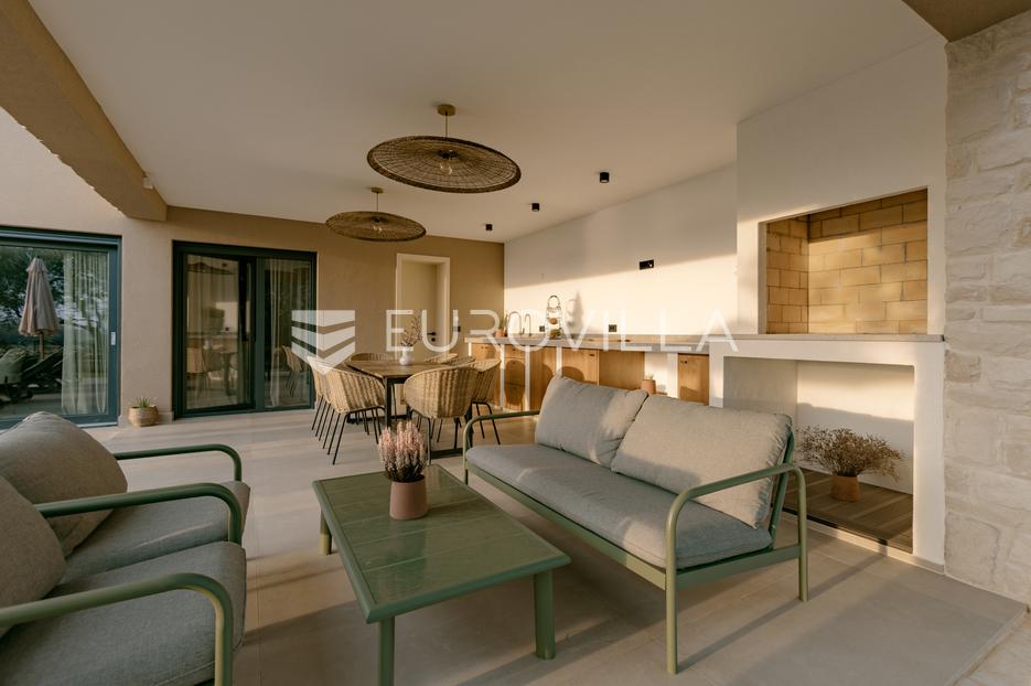 Casa In vendita -  Kaštelir-Labinci