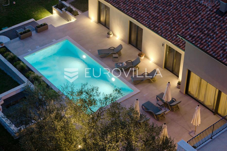 Casa In vendita -  Kaštelir-Labinci