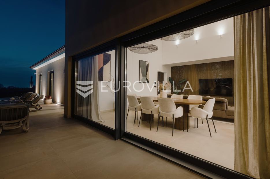 Casa In vendita -  Kaštelir-Labinci