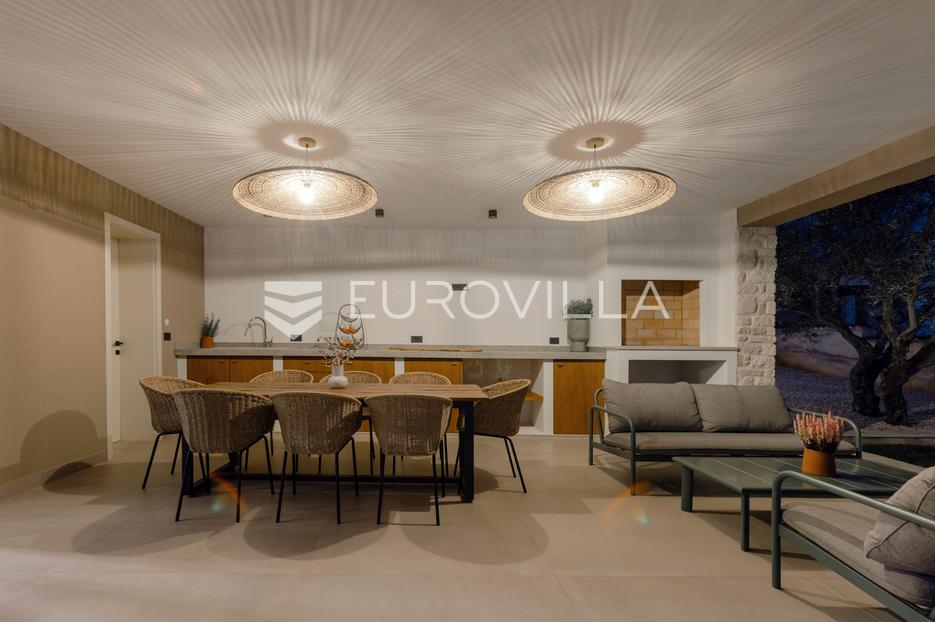 Casa In vendita -  Kaštelir-Labinci