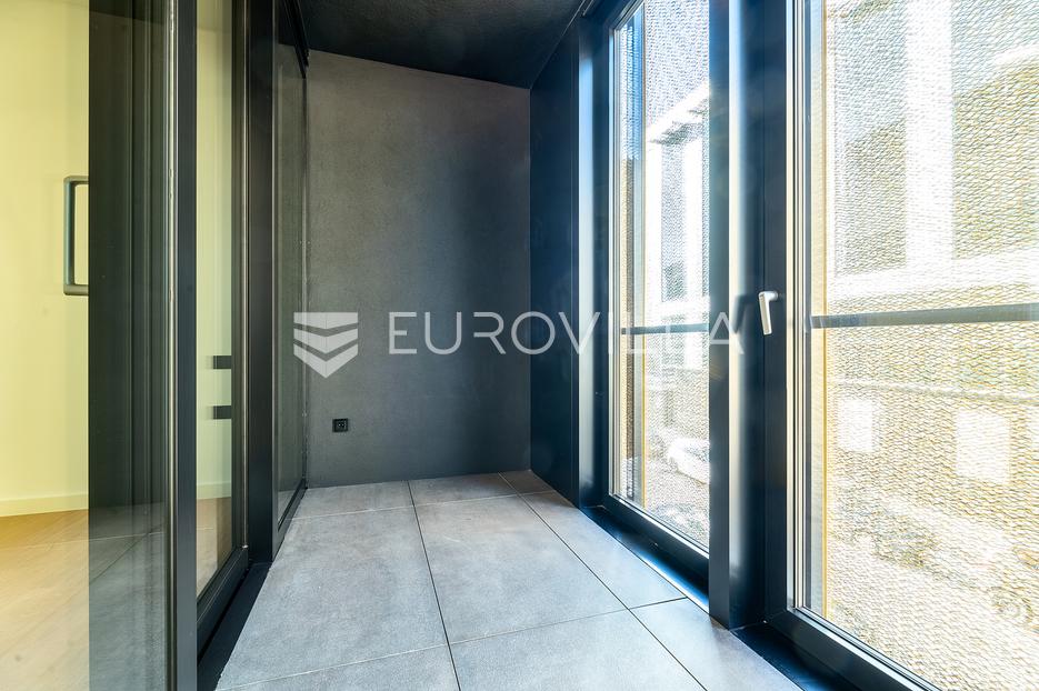 Flat For sale -  Donji Grad