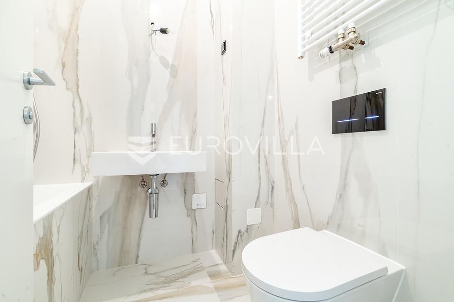 Flat For sale -  Donji Grad