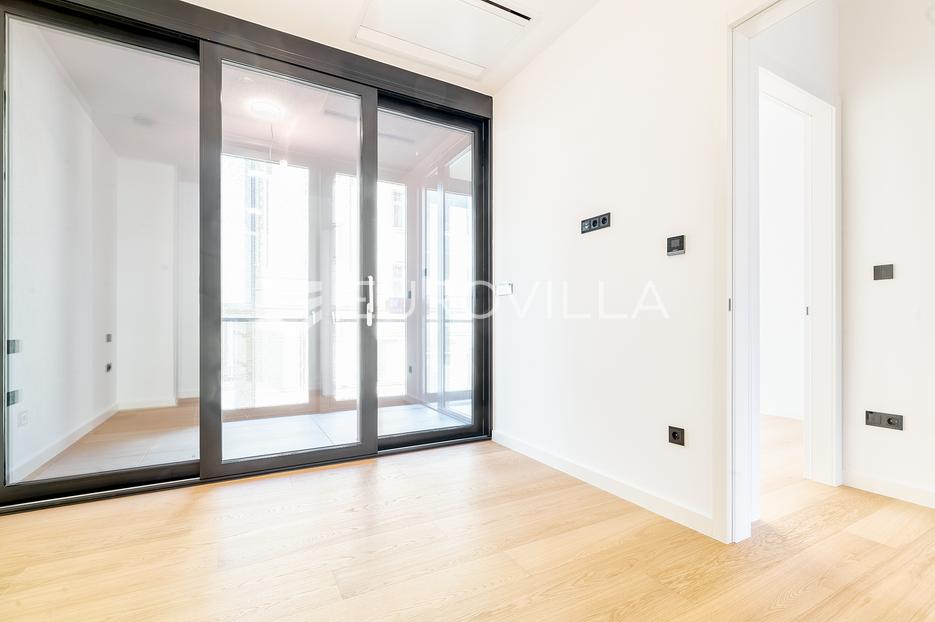 Apartma Naprodaj - Grad Zagreb Donji Grad