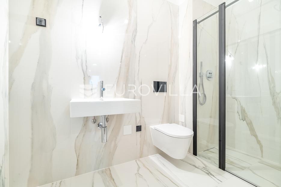 Flat For sale -  Donji Grad