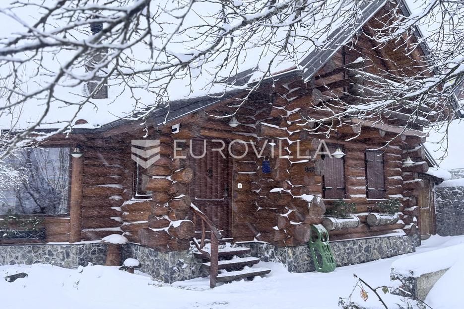 Dům Na prodej - Primorsko-goranska Ravna Gora