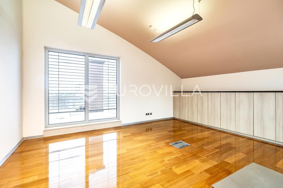 Komerční K pronájmu - Grad Zagreb Trešnjevka - Sjever