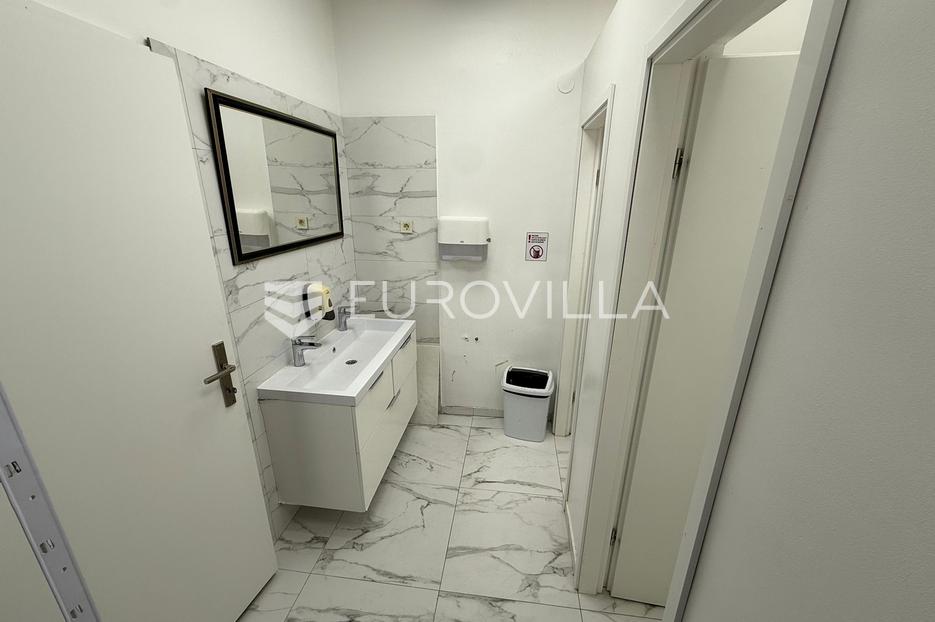 Locaux commerciaux À vendre -  Novi Zagreb - Istok