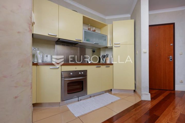 Apartma Za najem - Primorsko-goranska Opatija - Okolica - foto 5/19