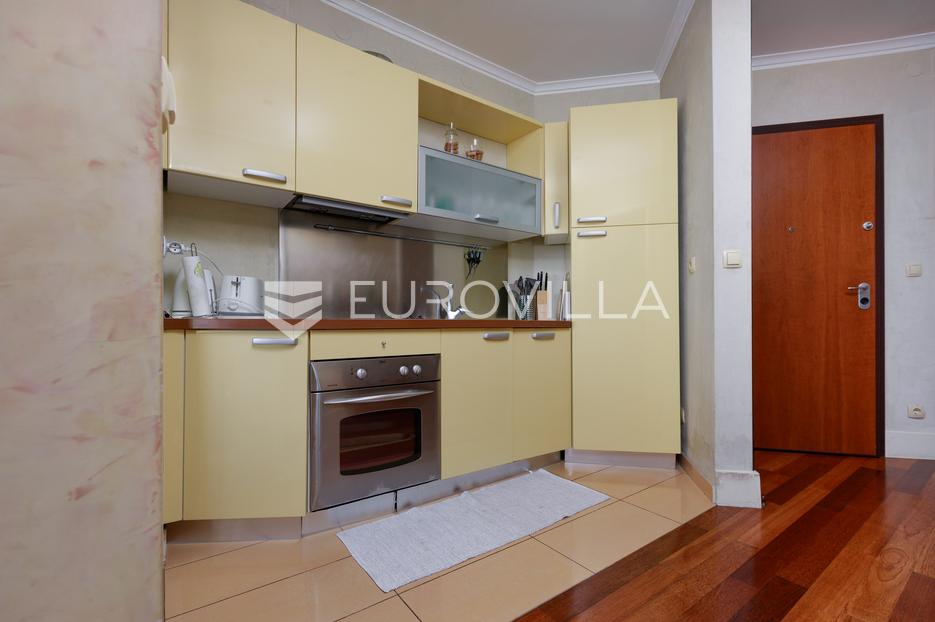 Apartma Na predaj -  Opatija - Okolica