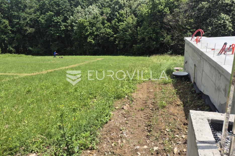 Parcela Naprodaj - Požeško-slavonska Velika