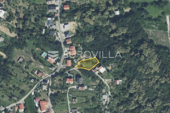 Terrain à vendre 1183 m² – Granešina