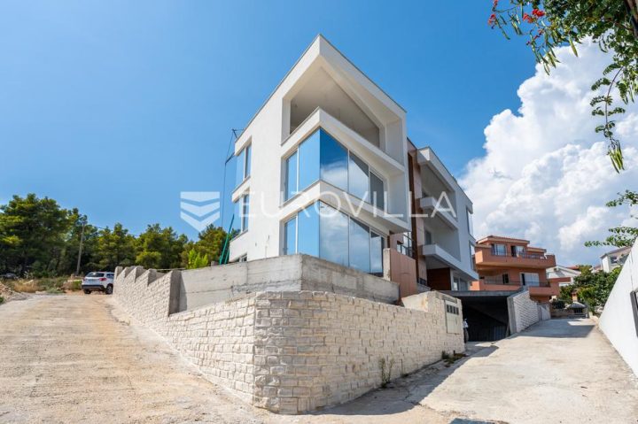 House For sale - Splitsko-dalmatinska Split - Okolica - foto 4/15