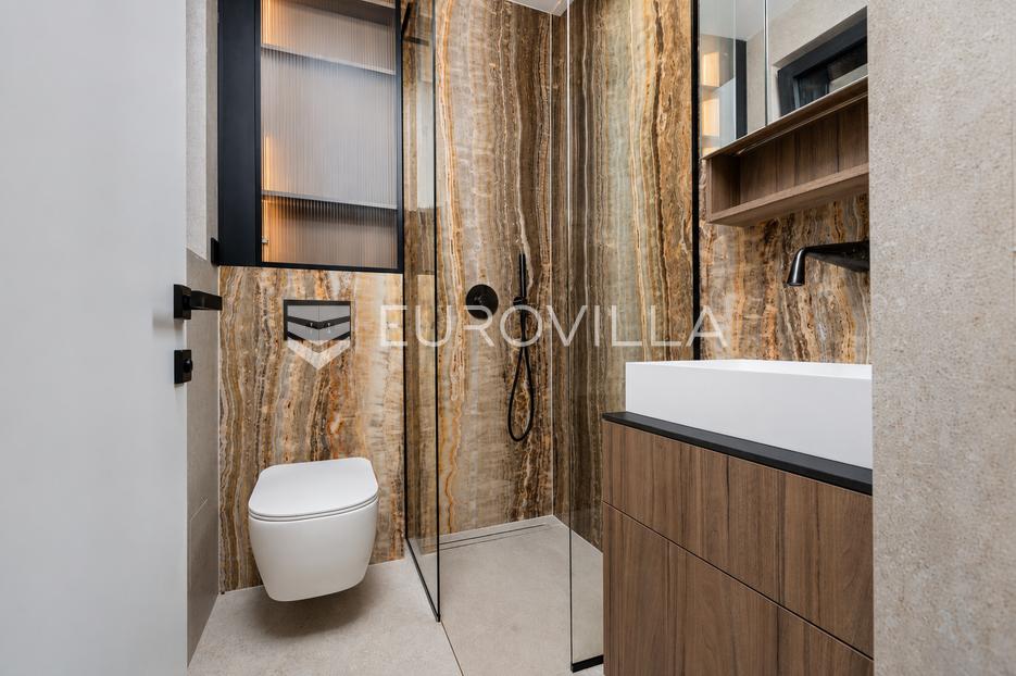 Apartma Na predaj - Primorsko-goranska Kostrena