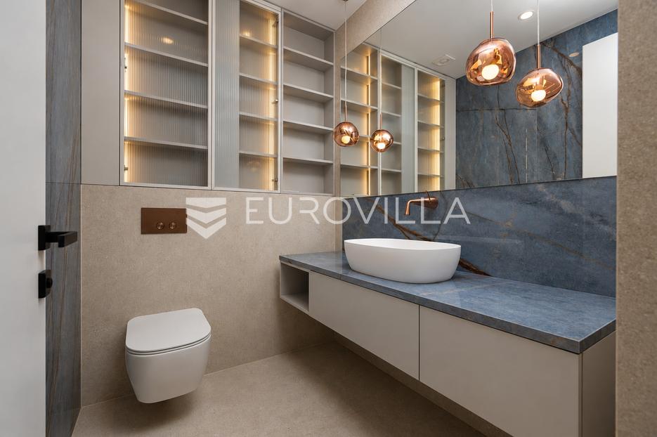 Apartma Na predaj - Primorsko-goranska Kostrena