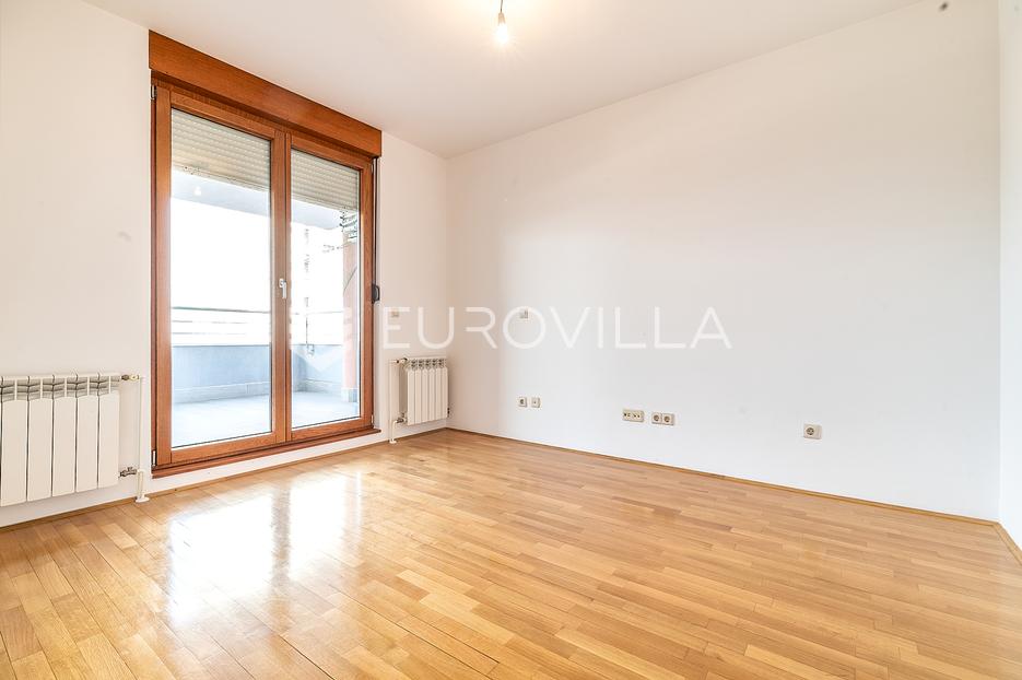 Appartamento In vendita -  Trešnjevka - Sjever