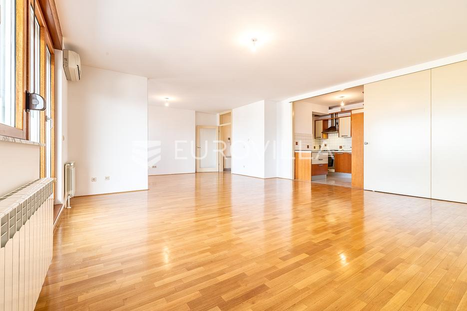 Appartamento In vendita -  Trešnjevka - Sjever