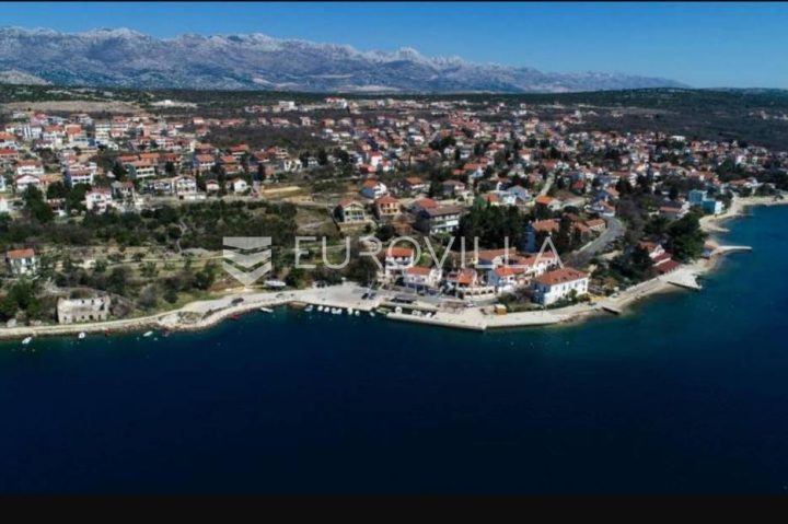 Pozemok na predaj 857 m² – Maslenica