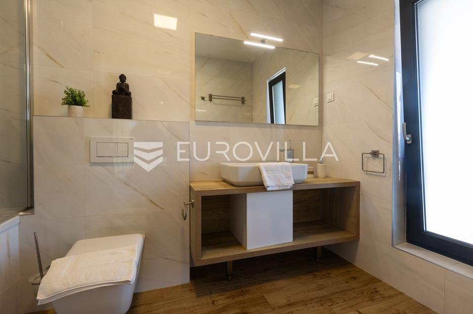 Casa In vendita - Istarska Medulin
