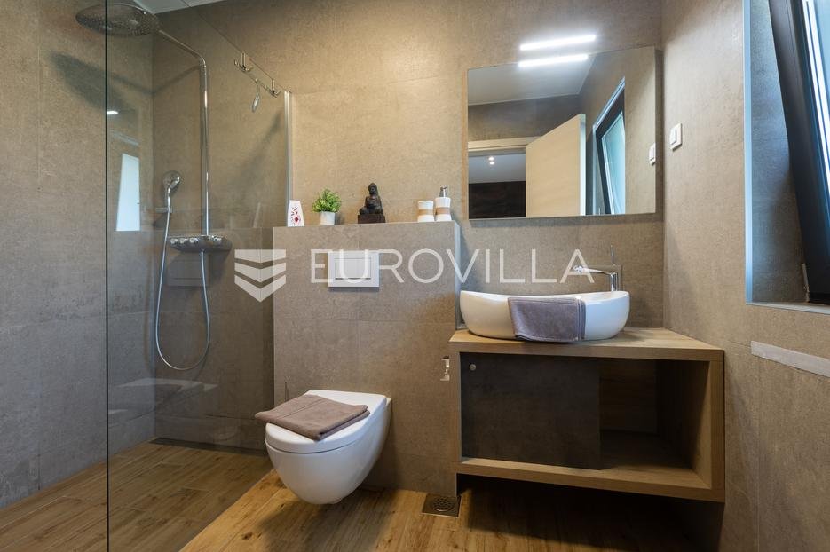 Casa In vendita - Istarska Medulin