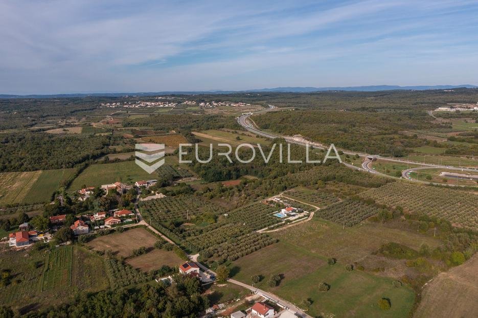 House For sale - Istarska Višnjan