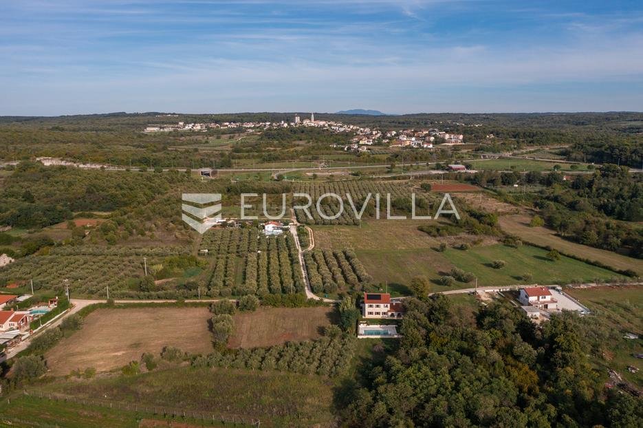 House For sale - Istarska Višnjan