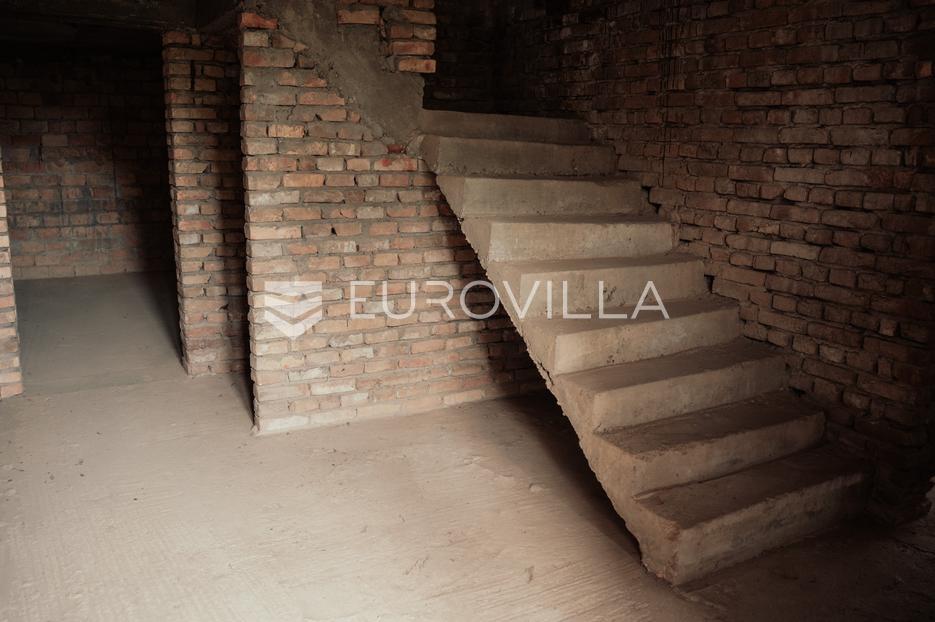 Dom Na predaj -  Vukovar