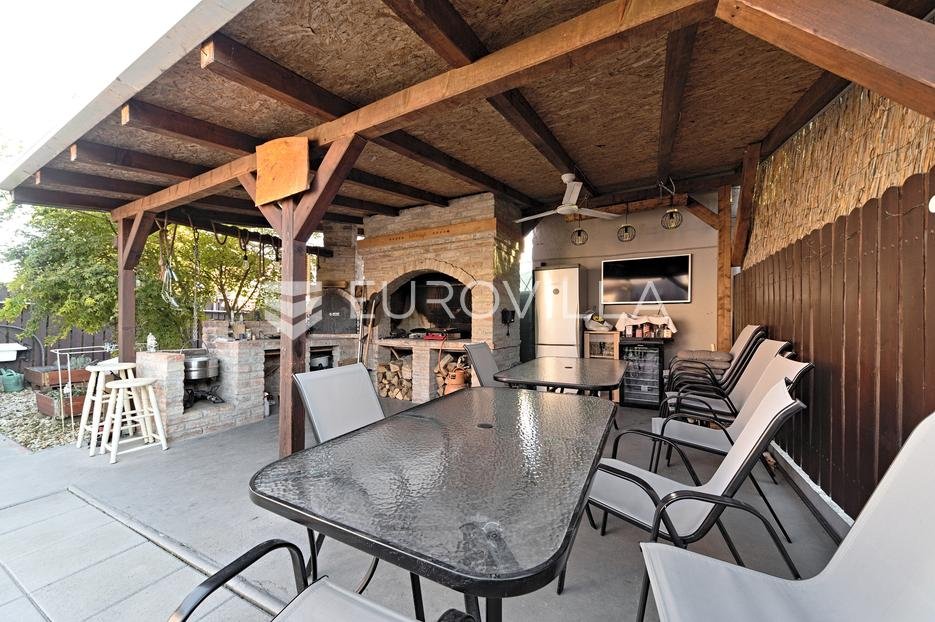 Apartma Naprodaj - Osječko-baranjska Osijek