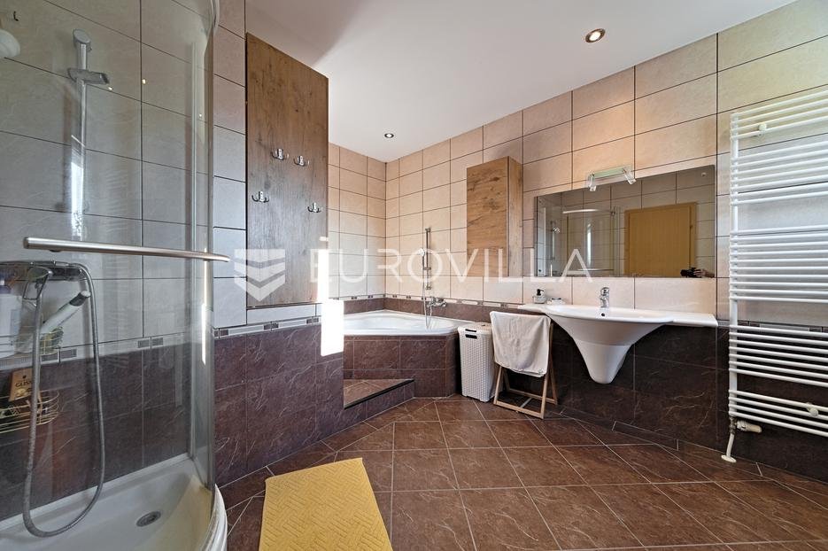 Apartma Naprodaj - Osječko-baranjska Osijek