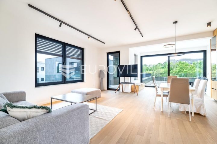 Flat for sale 116 m² – Srebrnjak