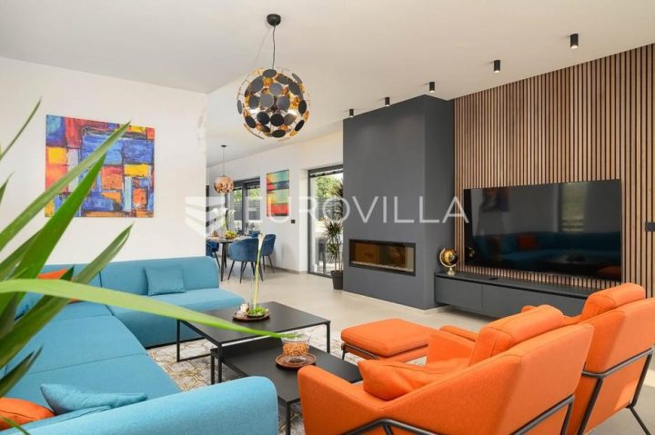 House For sale - Istarska Svetvinčenat - foto 2/29