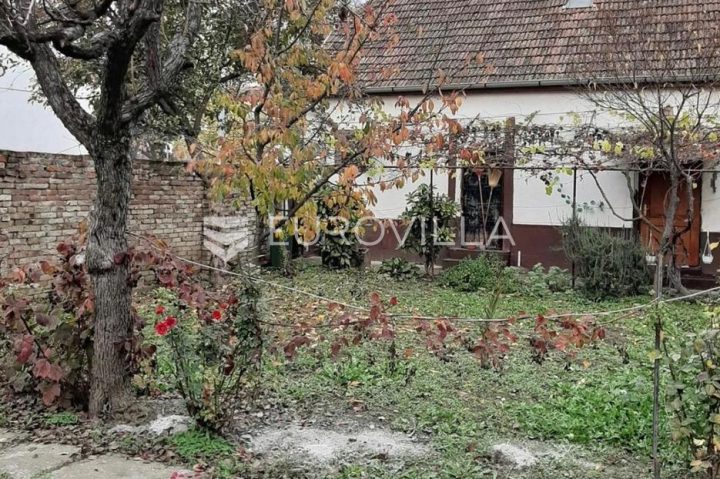 Haus Zu verkaufen - Vukovarsko-srijemska Vukovar - foto 3/7
