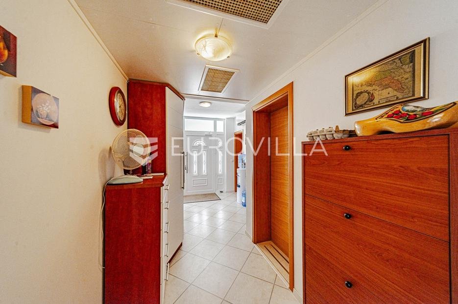 Haus Zu verkaufen - Dubrovačko-neretvanska Lastovo