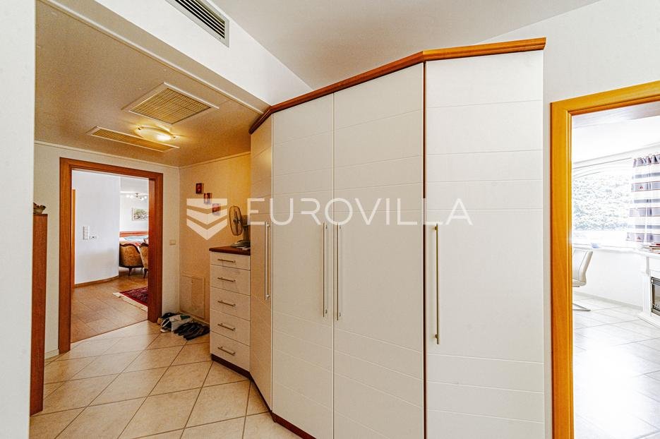 Haus Zu verkaufen - Dubrovačko-neretvanska Lastovo