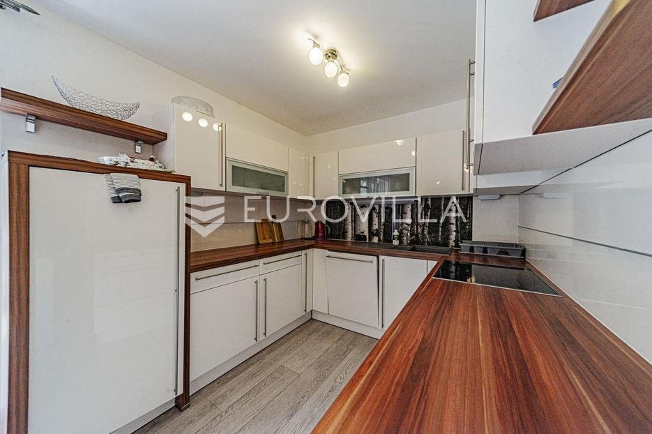 Haus Zu verkaufen - Dubrovačko-neretvanska Lastovo