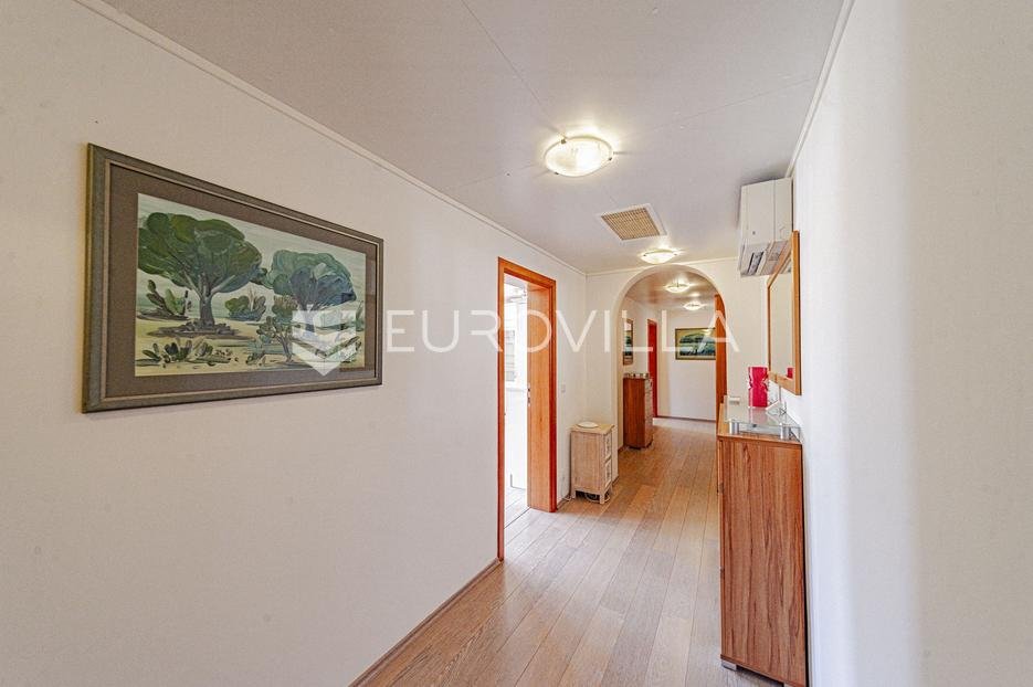 Haus Zu verkaufen - Dubrovačko-neretvanska Lastovo