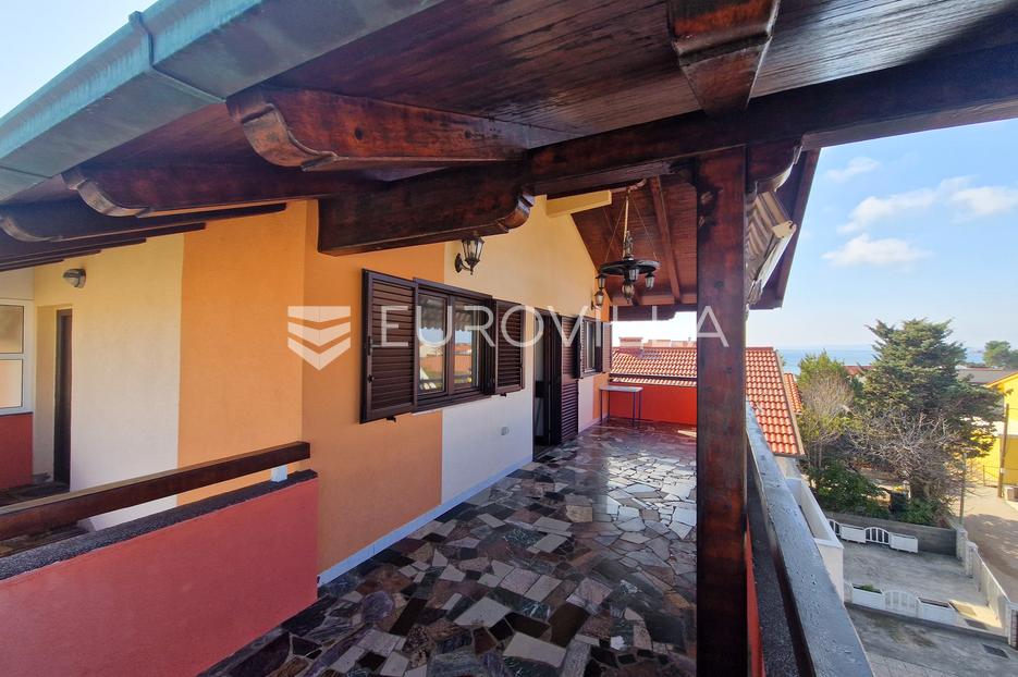 Flat For sale Vir
