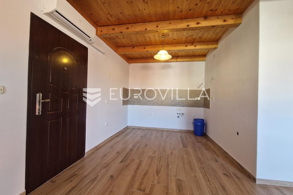 Flat For sale -  Vir