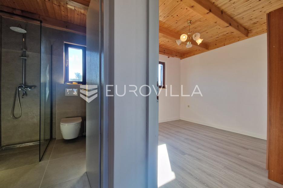 Flat For sale -  Vir