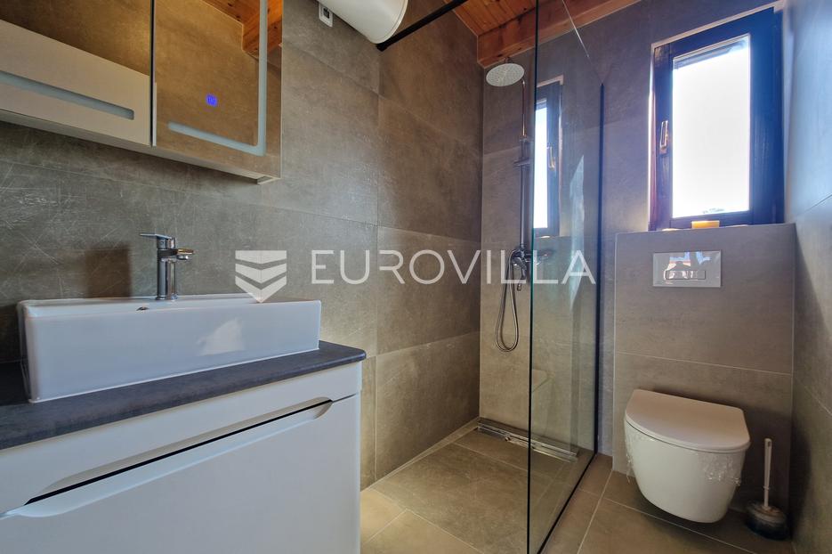 Flat For sale -  Vir