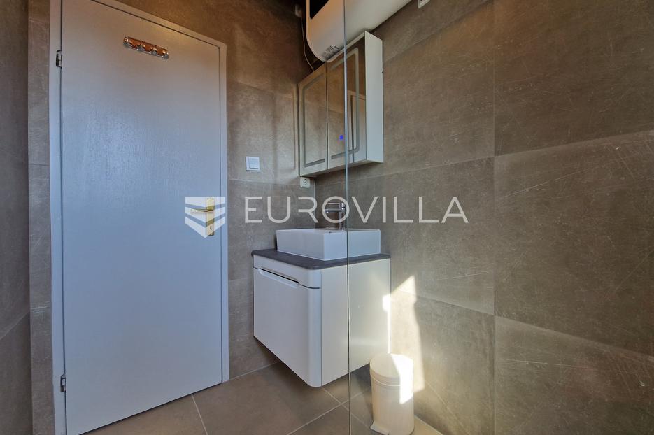 Flat For sale -  Vir
