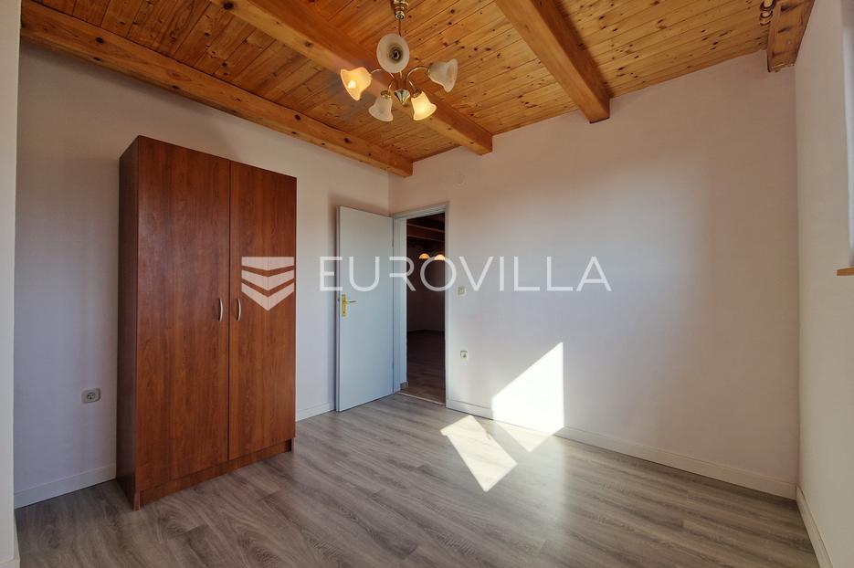 Flat For sale -  Vir