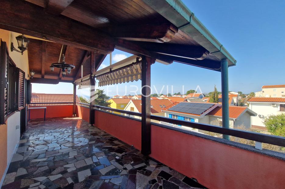 Flat For sale -  Vir