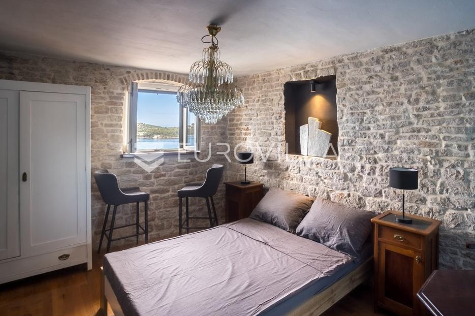 Casa In vendita -  Šibenik