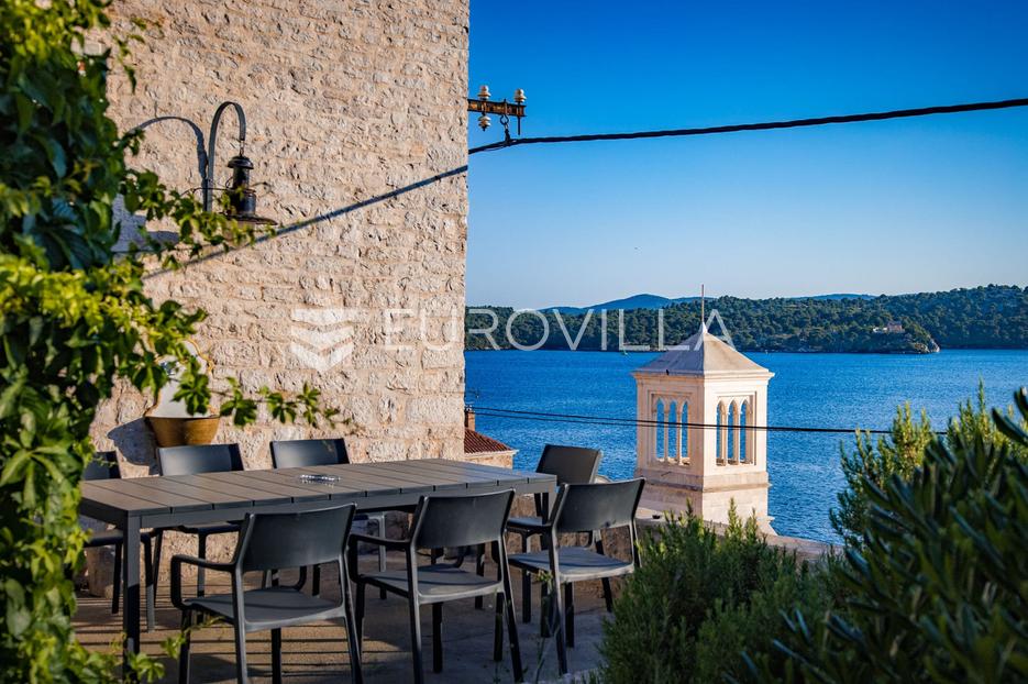 Casa In vendita -  Šibenik