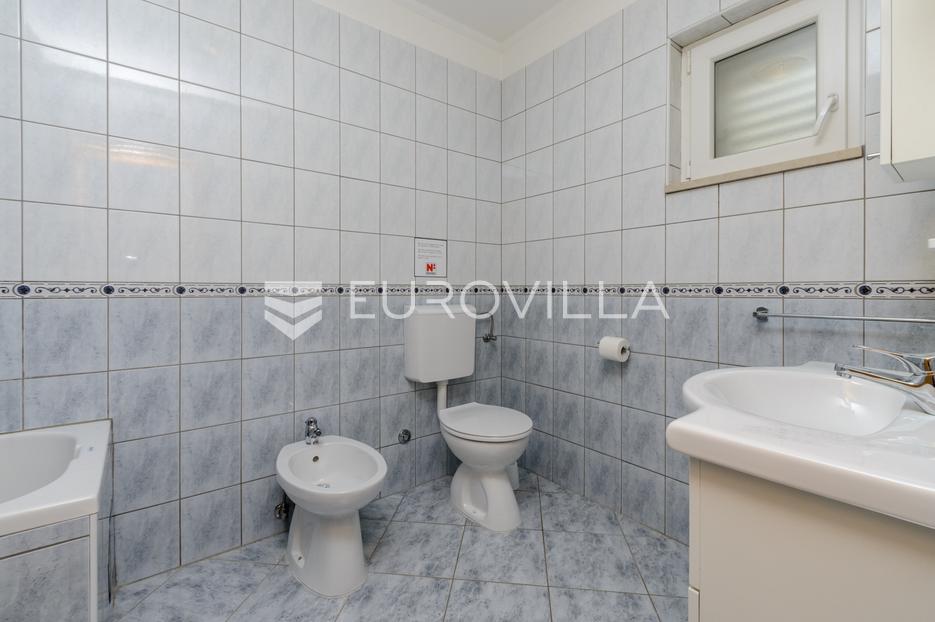 Flat For sale - Dubrovačko-neretvanska Slivno