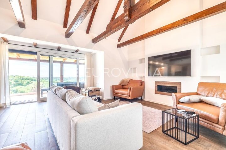Hiša na predaj 120 m² – Plešivica