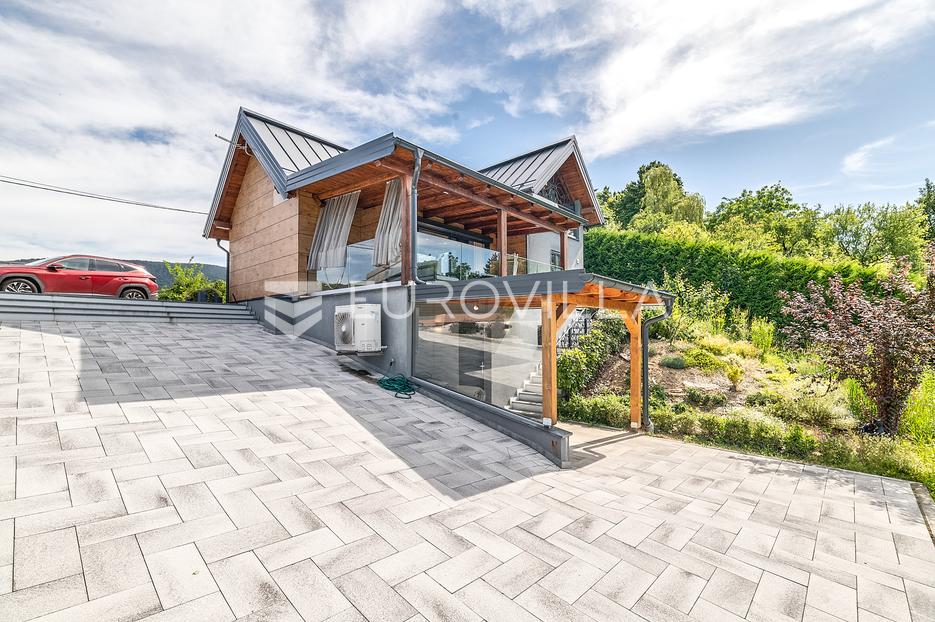 Maison À vendre -  Jastrebarsko - Okolica
